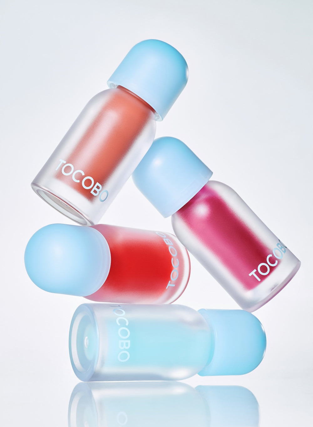 Juicy Berry Plumping Lip Oil 17 BERRY MILK 4g
