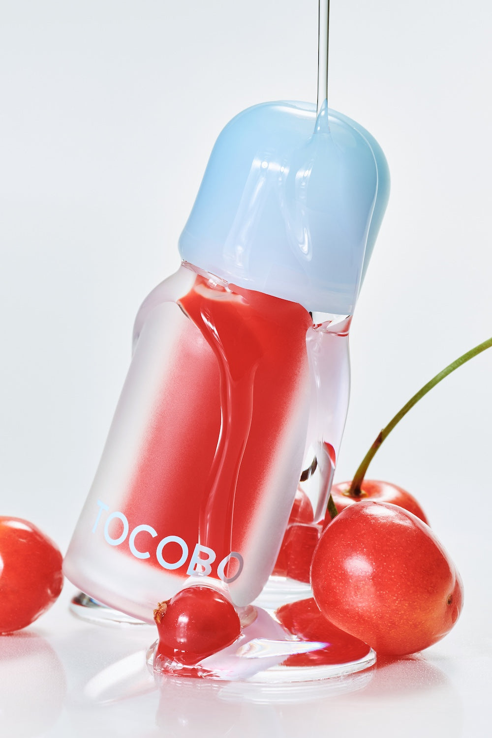 Juicy Berry Plumping Lip Oil 15 CORAL SODA 4g